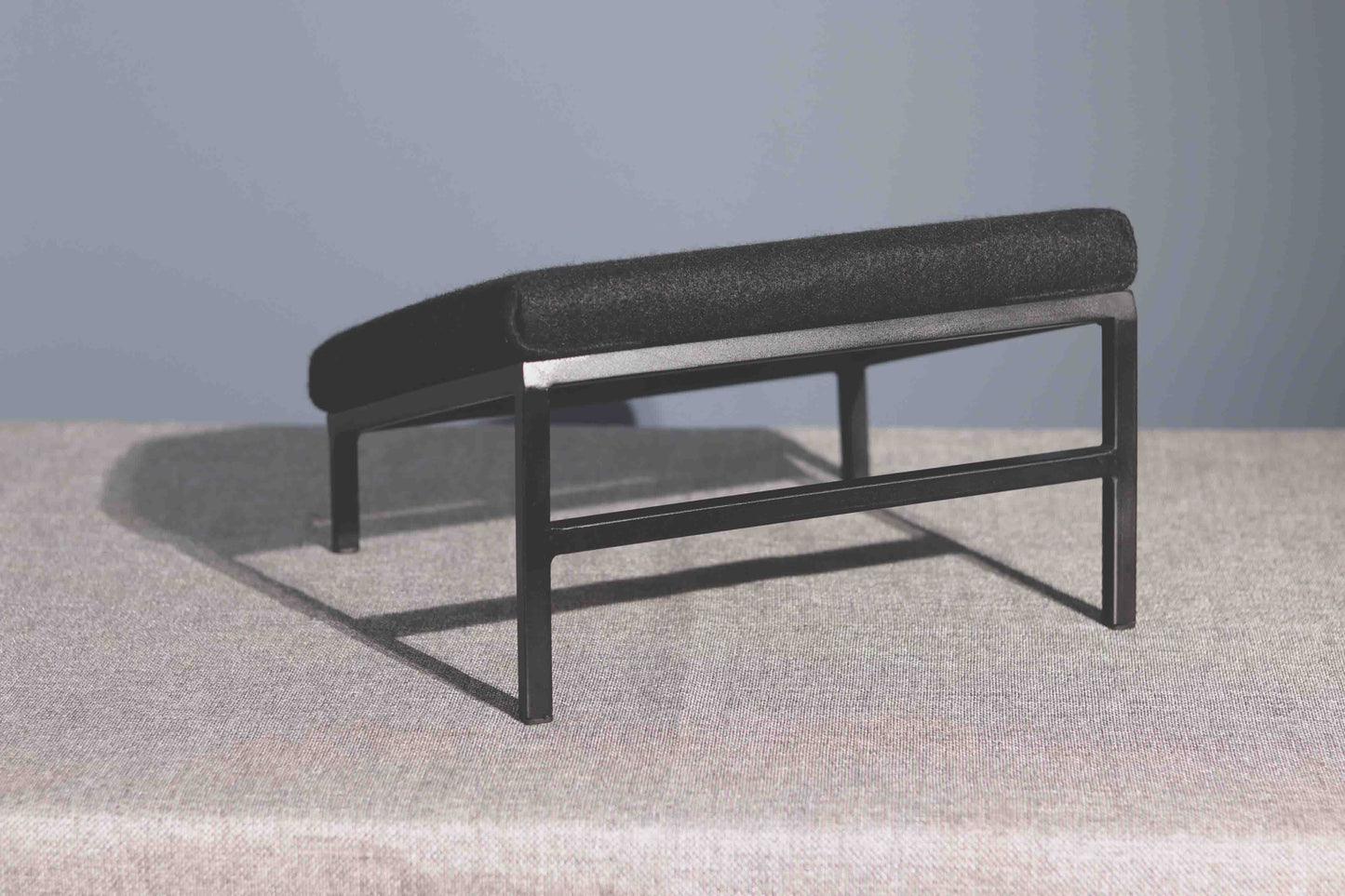 Acaza Footrest
