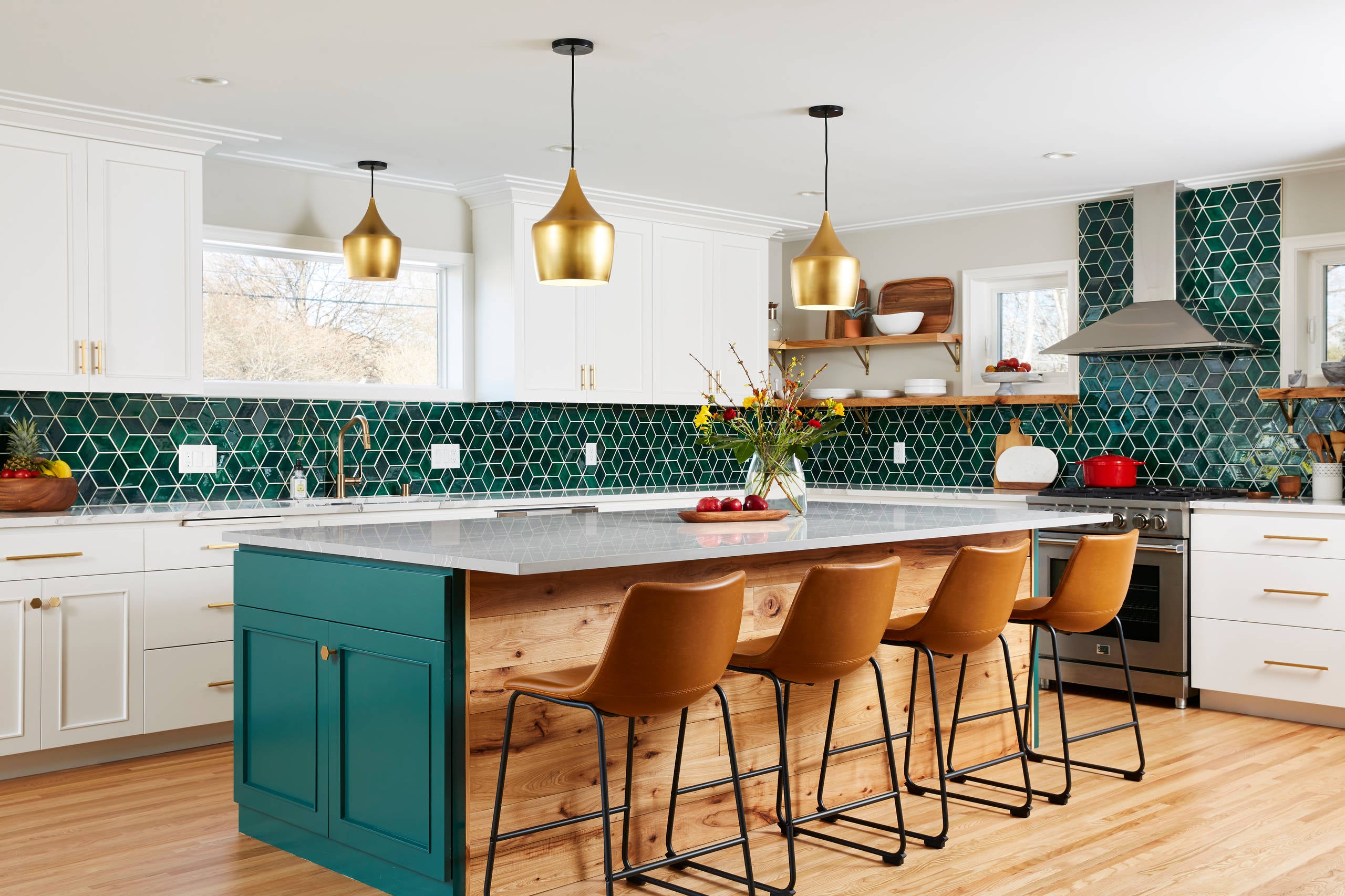 Dining & Kitchen